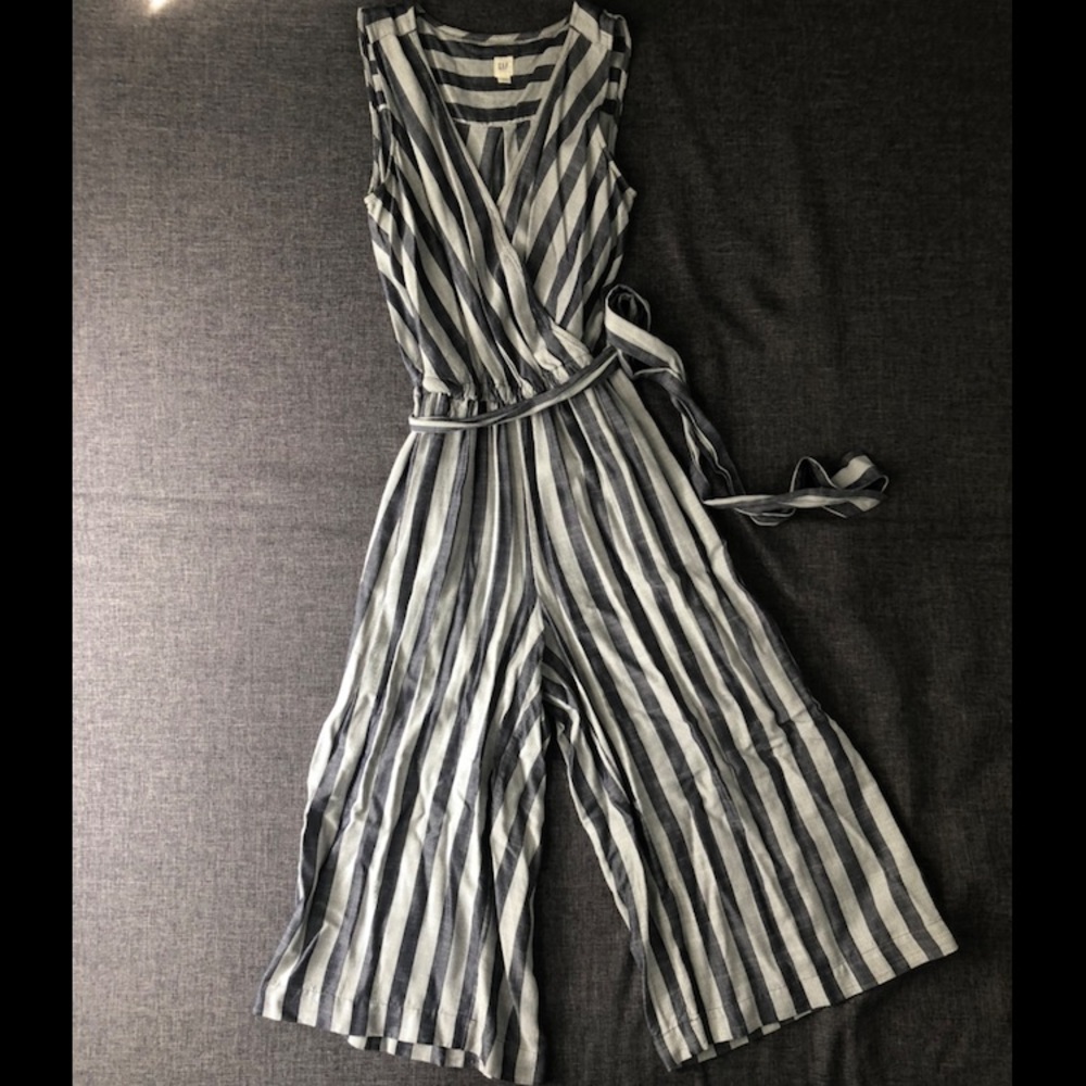 Gap Culottes Jumpsuit, sz M